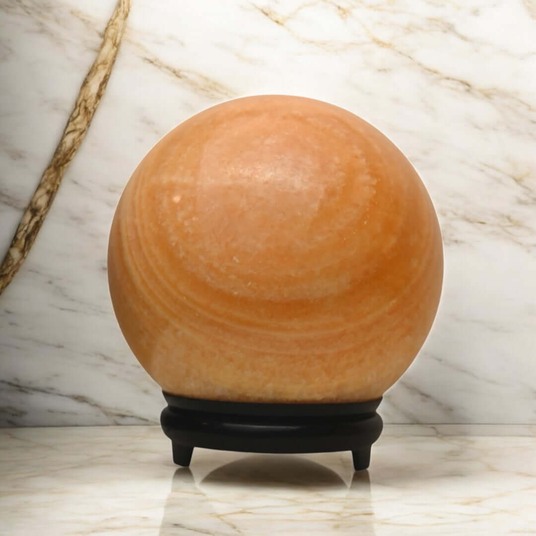 1 Große gestreifte Calcit Kugel in Orange