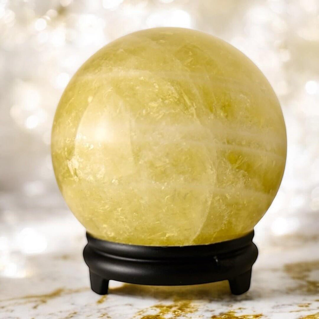 Große Citrin Kugel – strahlendes Naturstück für Lebensfreude und Energie