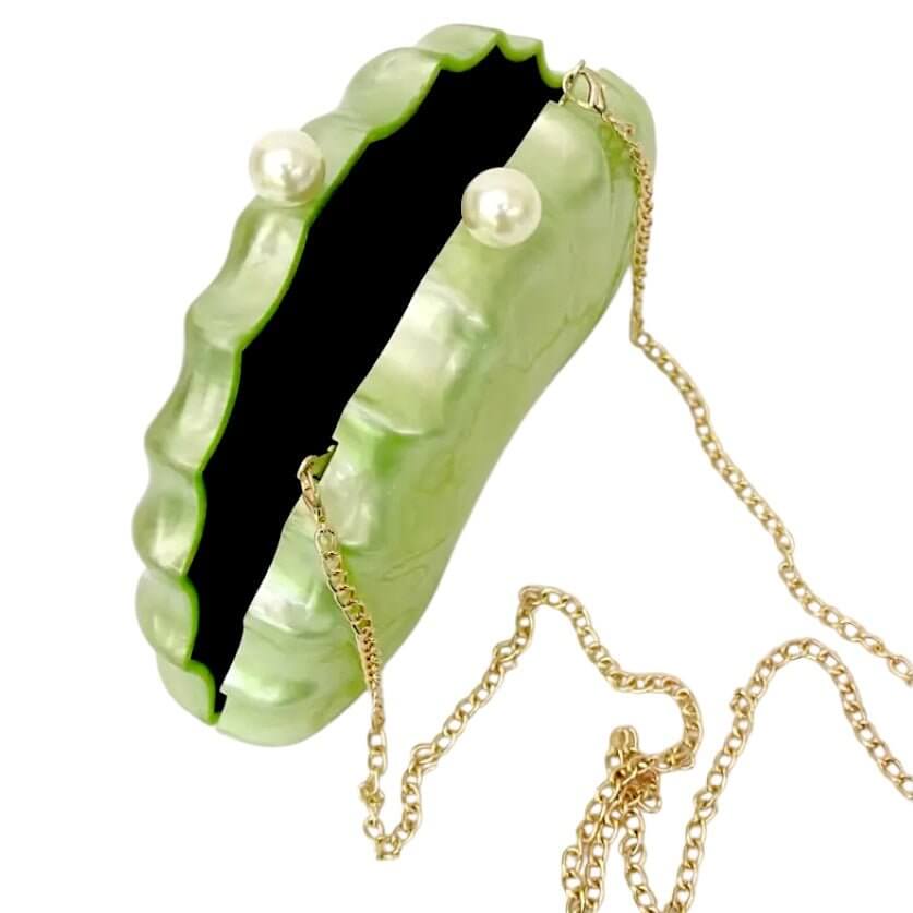 Zauberhafte Perlmutt-Clutch in Grün – elegantes Accessoire für besondere Anlässe