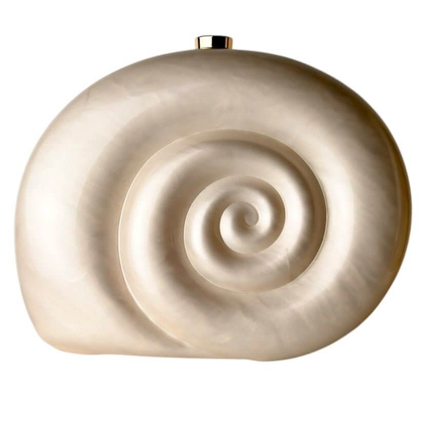 Perlmutt-Muschel-Clutch – elegantes Accessoire in hellen Farben