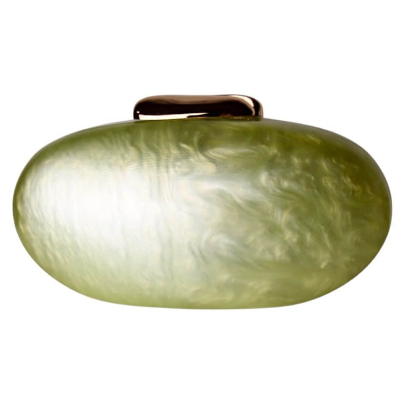 Schimmernde Perlmutt Clutch in Pistaziengrün