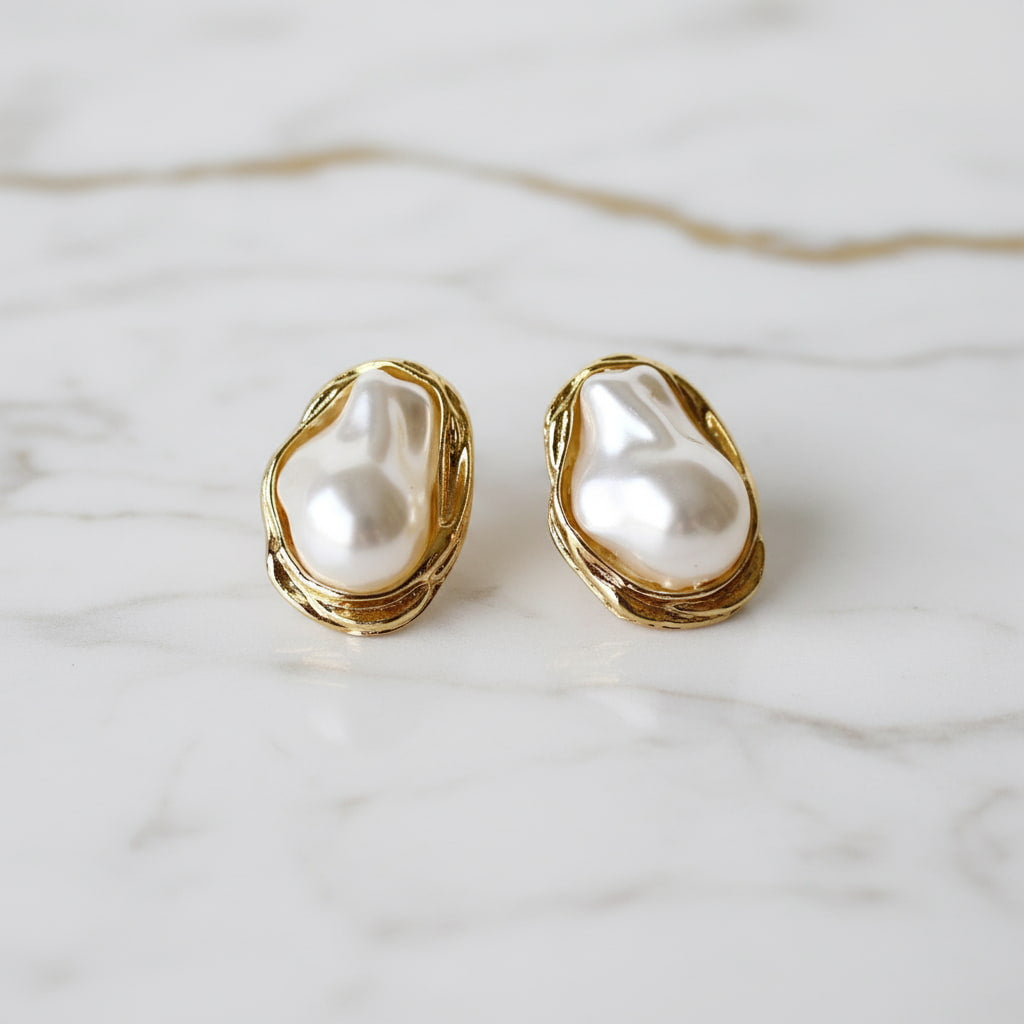 Ohrringe – Gold mit großen Perlen