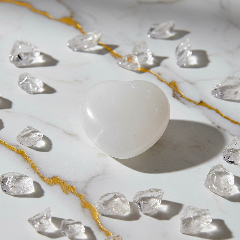 Mini Bergkristall Herz – Natürliche Kraftquelle CrystalScents