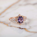 Ring Gold – Stilvolles Accessoire mit lila Akzent CrystalScents