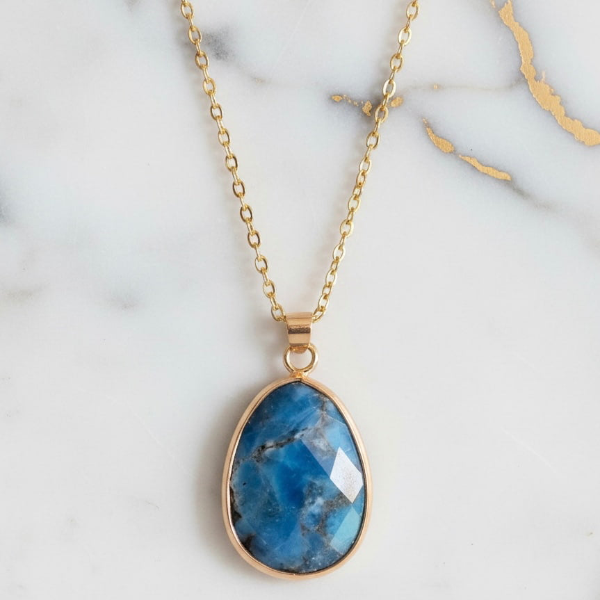 Sodalit Halskette - Facettierter Anhänger CrystalScents