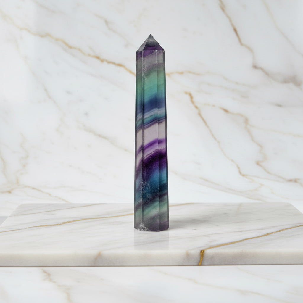 Fluorit Obelisk – Achtsamkeit & Liebe