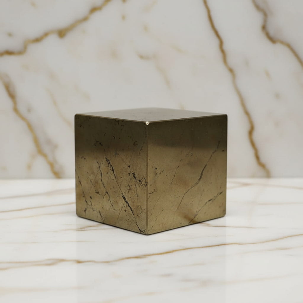 Pyrit Würfel – Kraftvoll & Kubisch JETZT sichern CrystalScents