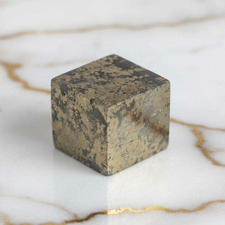 Pyrit Würfel - Dekoratives Highlight CrystalScents