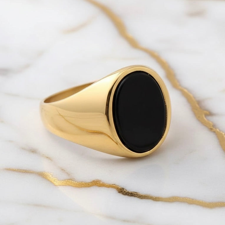 Onyx Ring Gold - schwarzer ovaler Kristall CrystalScents