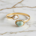 Armreif in Gold mit grünen Perlen CrystalScents
