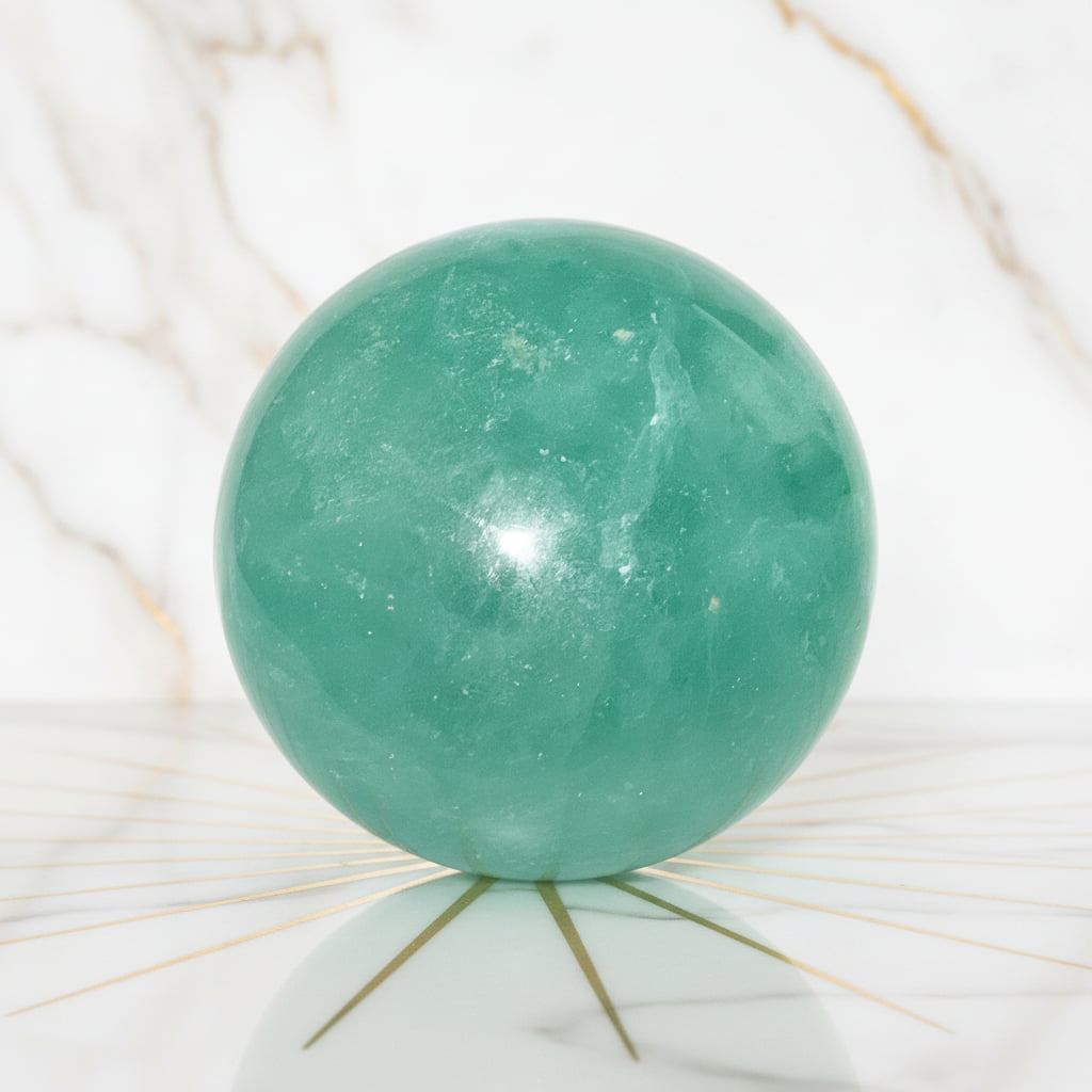 Fluorit Kugel – Leuchten & Strahlen CrystalScents