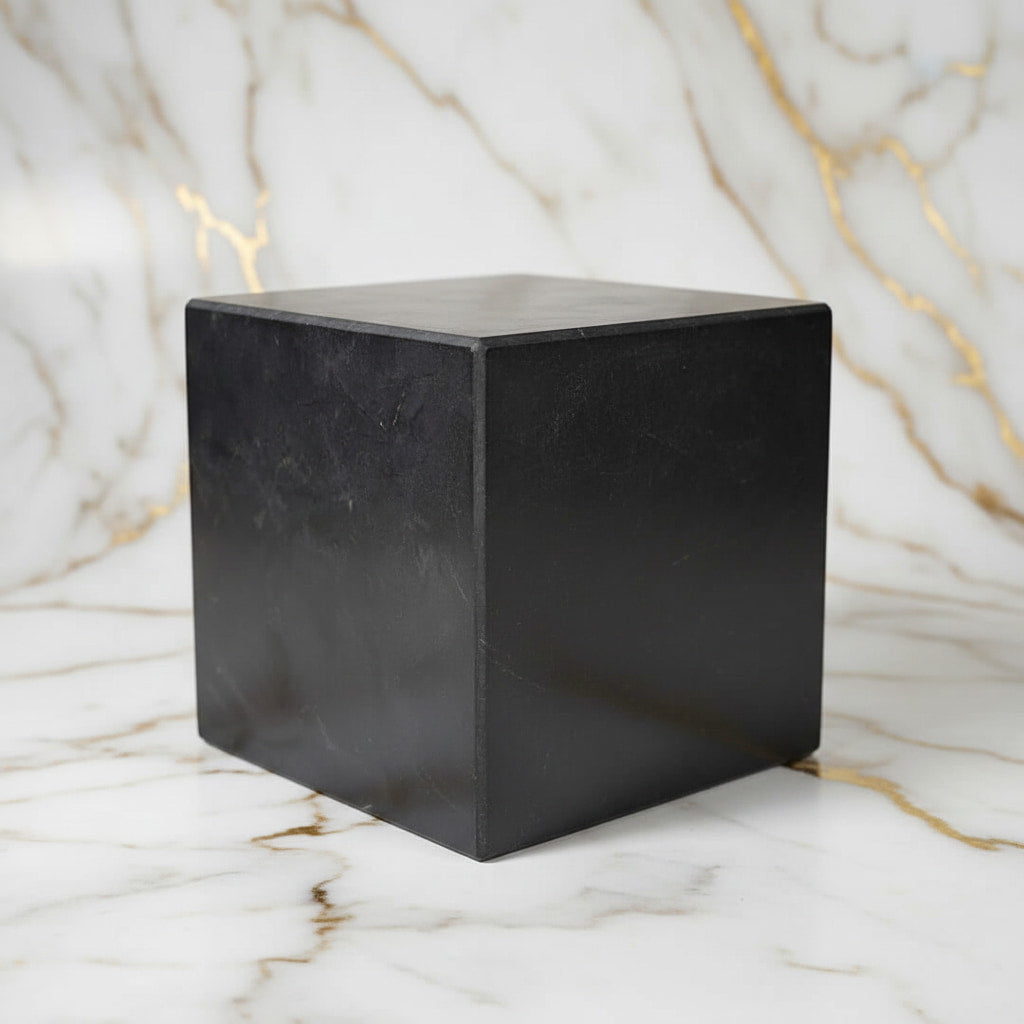 Großer Shungit Würfel – Massives Highlight CrystalScents