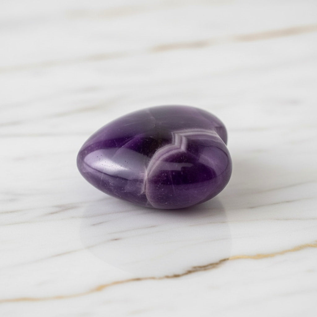 Mini Amethyst Herz – Talisman für Liebe & Harmonie CrystalScents