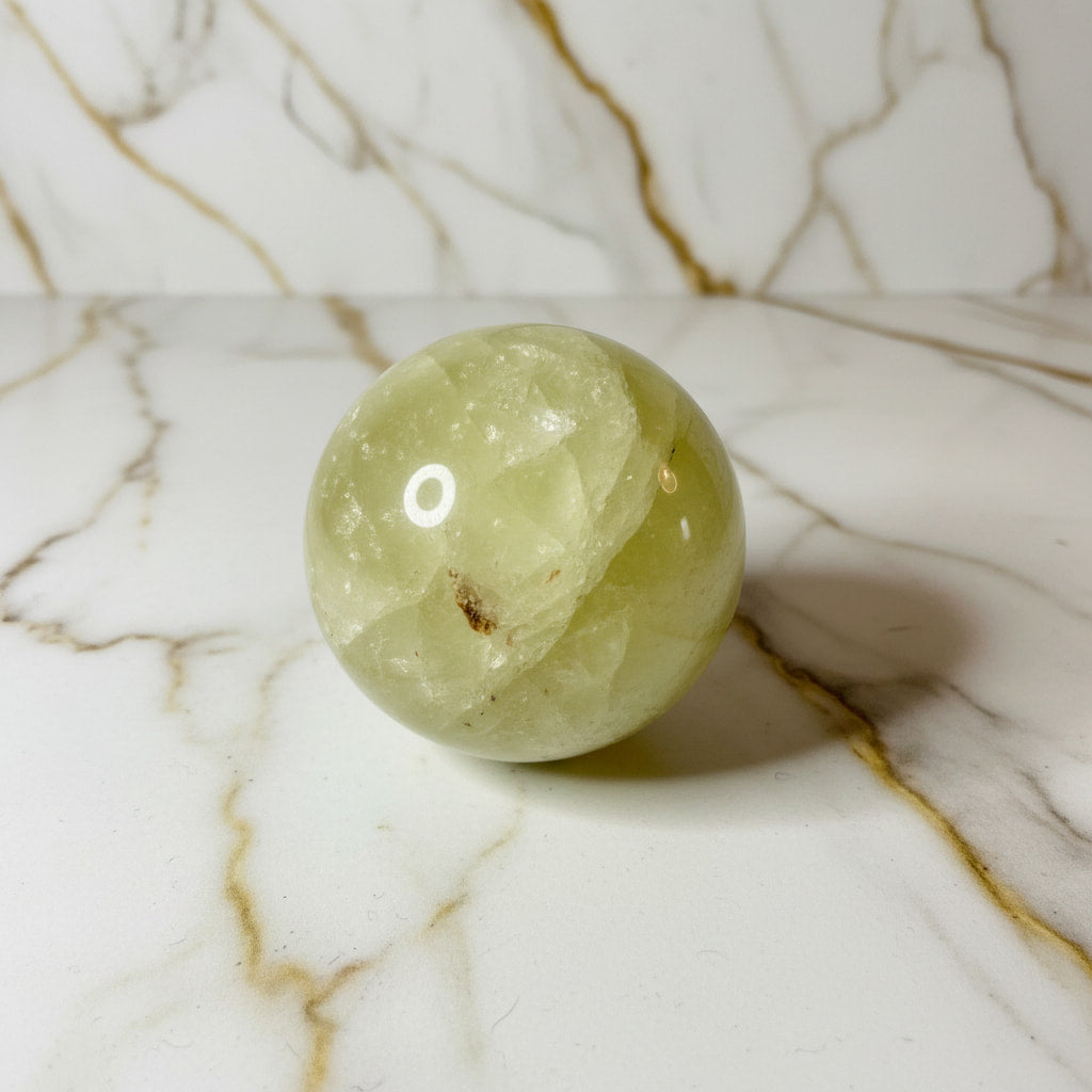 Citrin Kugel – Sonniger Seelenstein CrystalScents