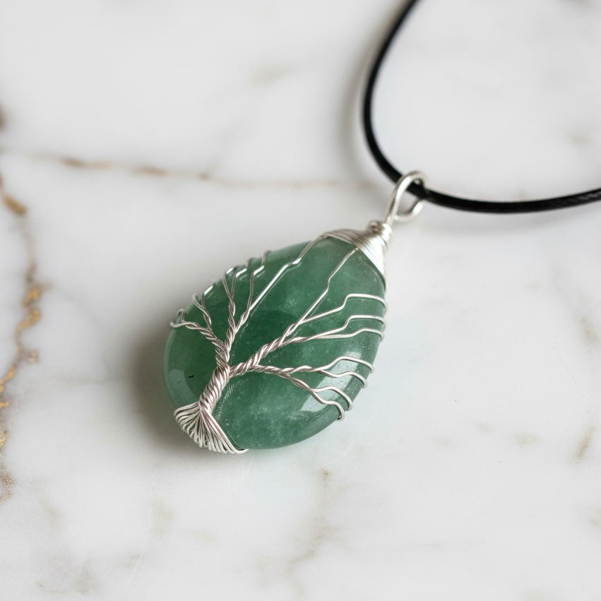 Aventurin Halskette - Silbern verziert