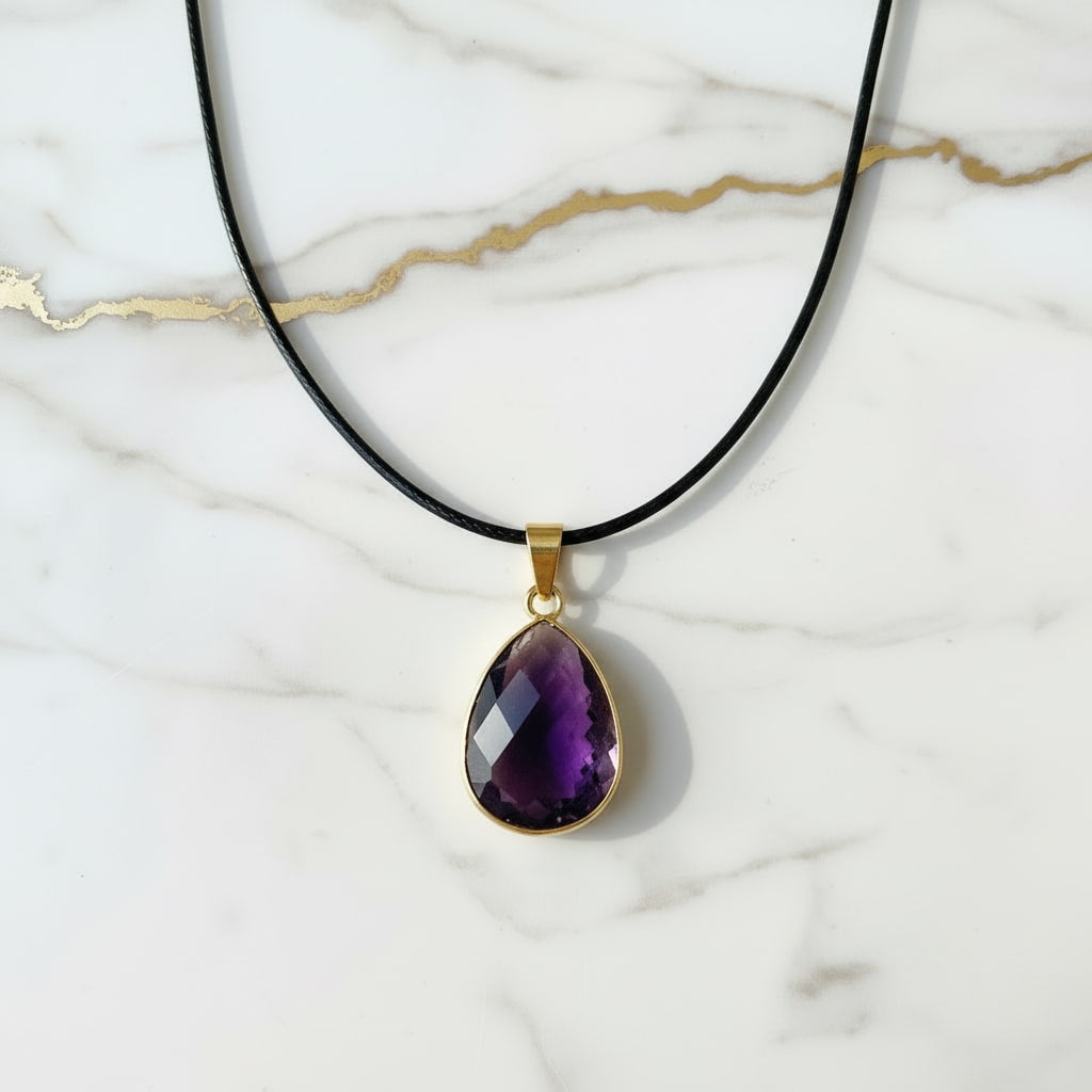 Amethyst Halskette – Eleganz & Ausstrahlung mit facettiertem Anhänger CrystalScents