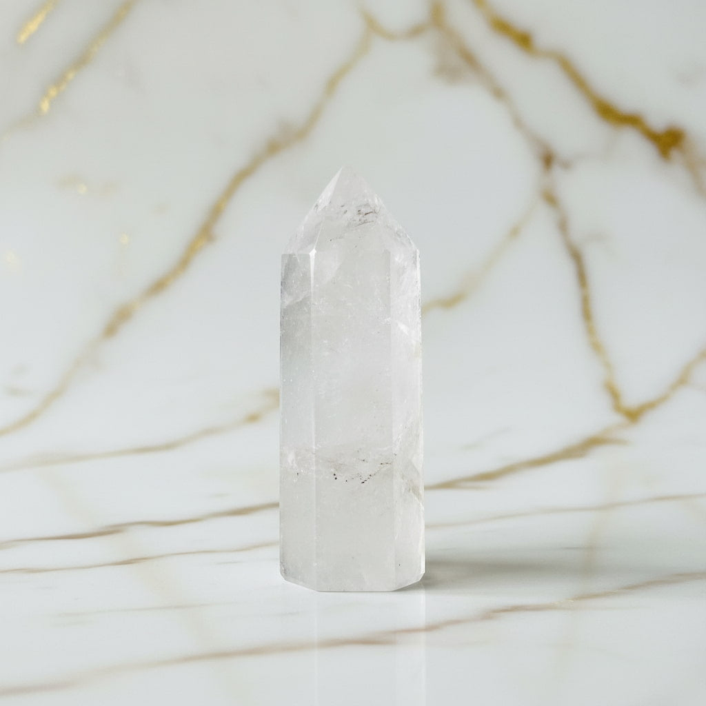 Bergkristall Mini Obelisk – Klarheit JETZT sichern CrystalScents