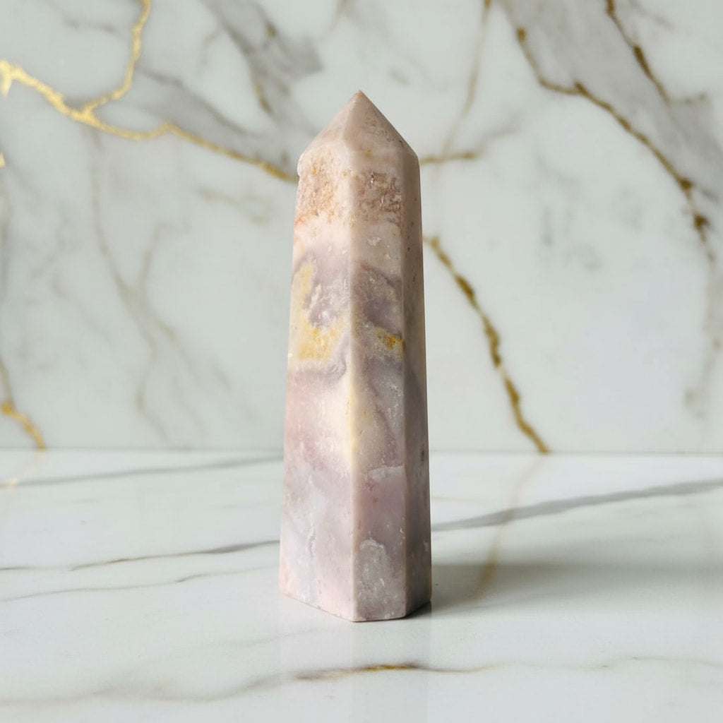Amethyst Obelisk – Rosa Kristall für Harmonie & Raumenergie CrystalScents