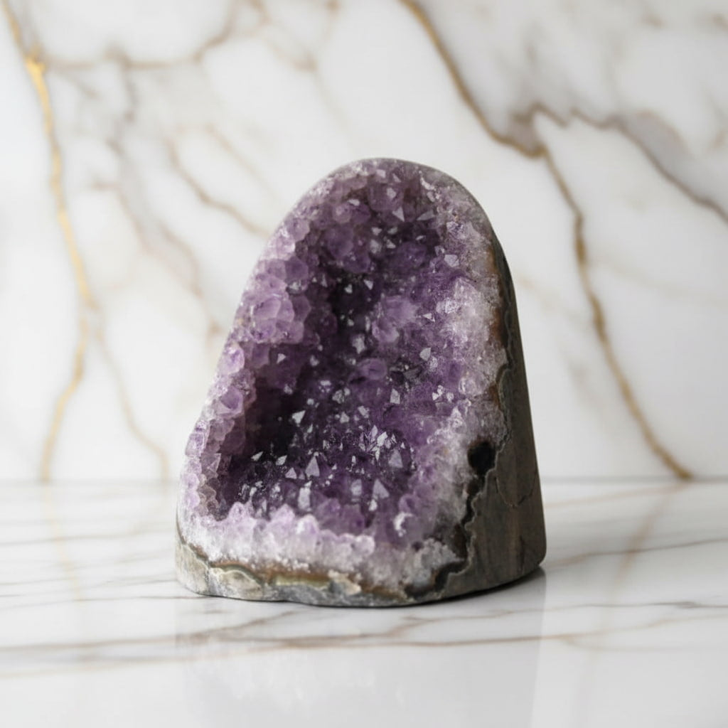 Große Amethystdruse – Majestätisches Naturkunstwerk CrystalScents