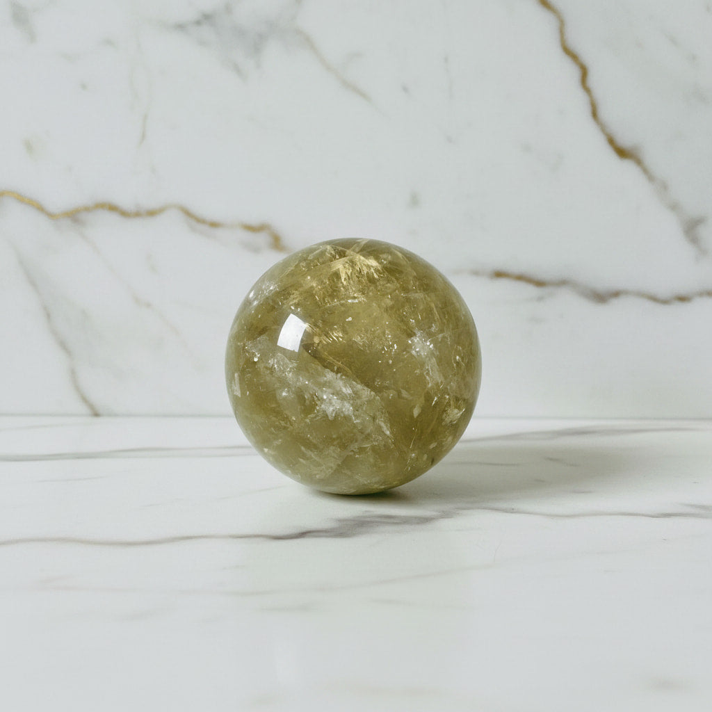 Citrin Kugel – Strahlendes Highlight CrystalScents