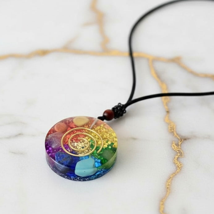 Orgonit Halskette – Regenbogen Anhänger CrystalScents