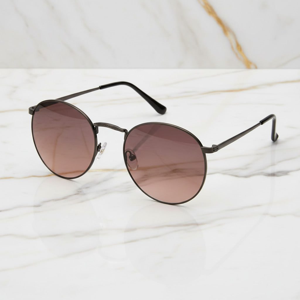 Sonnenbrille in schwarz mit gemustertem Steg CrystalScents
