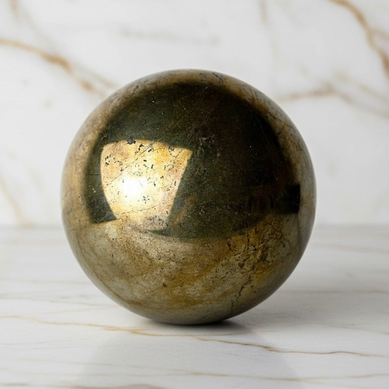 Pyrit Kugel – Stein für Reichtum & Kraft JETZT sichern CrystalScents