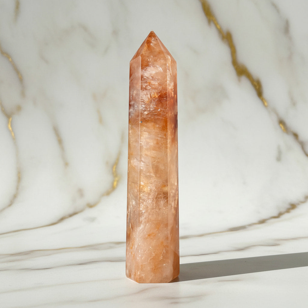 Feuerquarz Obelisk – Energie & innere Stärke JETZT sichern CrystalScents