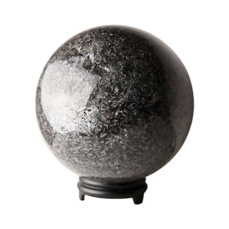 Riesige Flammenstein Kugel - Ausdrucksstarkes Naturstück mit lebendiger Ausstrahlung