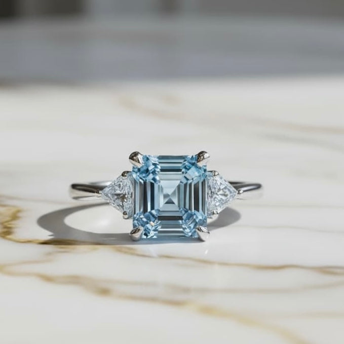 Topas Ring in zartem Himmelblau