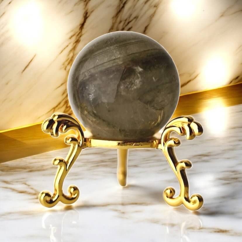 Natürliche Gartenquarz Kugel – faszinierender Stein für Klarheit, Gelassenheit und Ausgeglichenheit