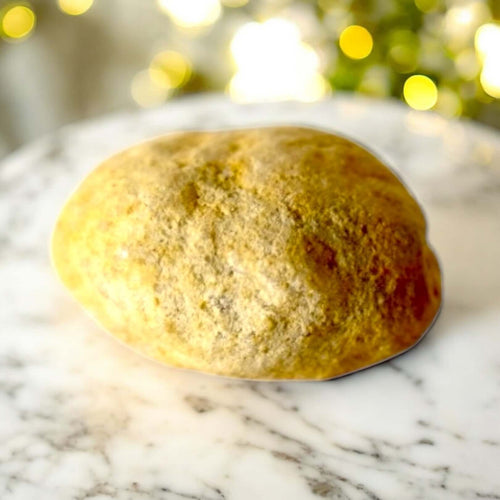 Ungeknackte Geode – geheimnisvolles Naturkunstwerk voller Rohkraft