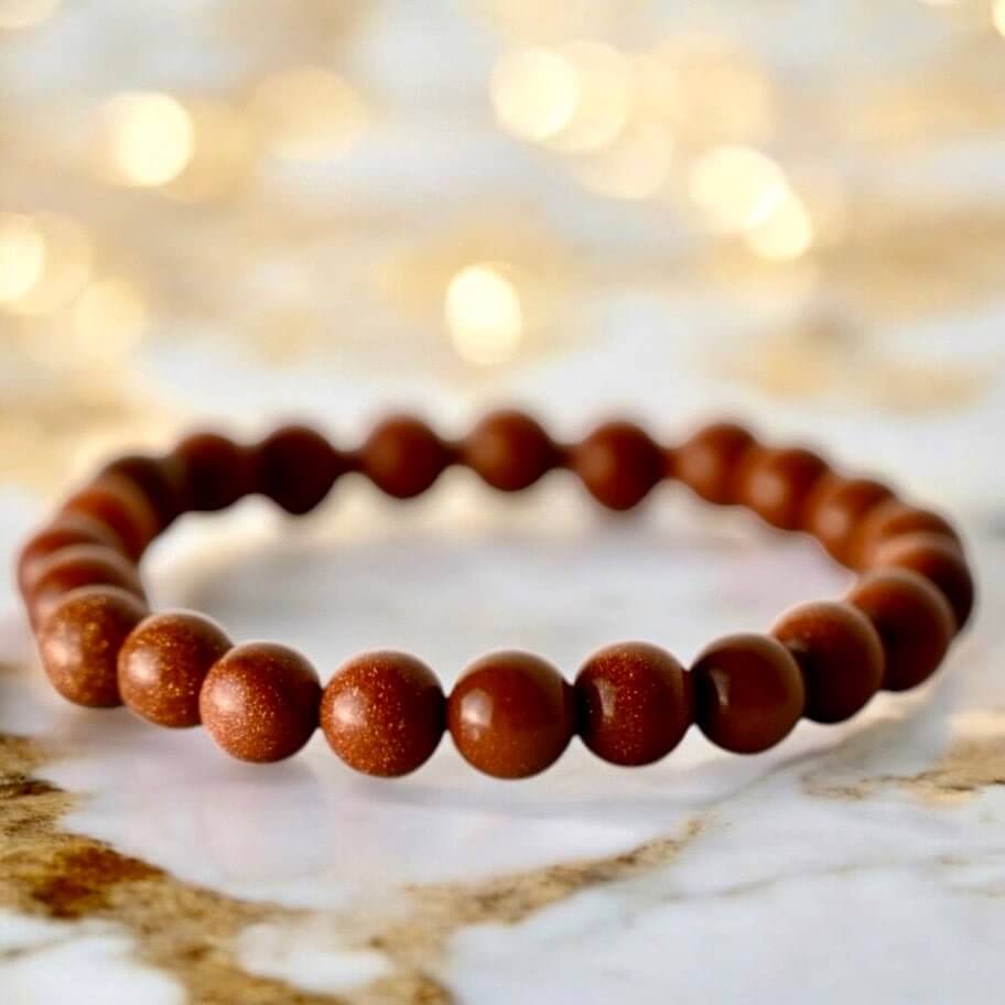 Kugelarmband aus Goldfluss – Charmantes Schmuckstück mit funkelnder Eleganz