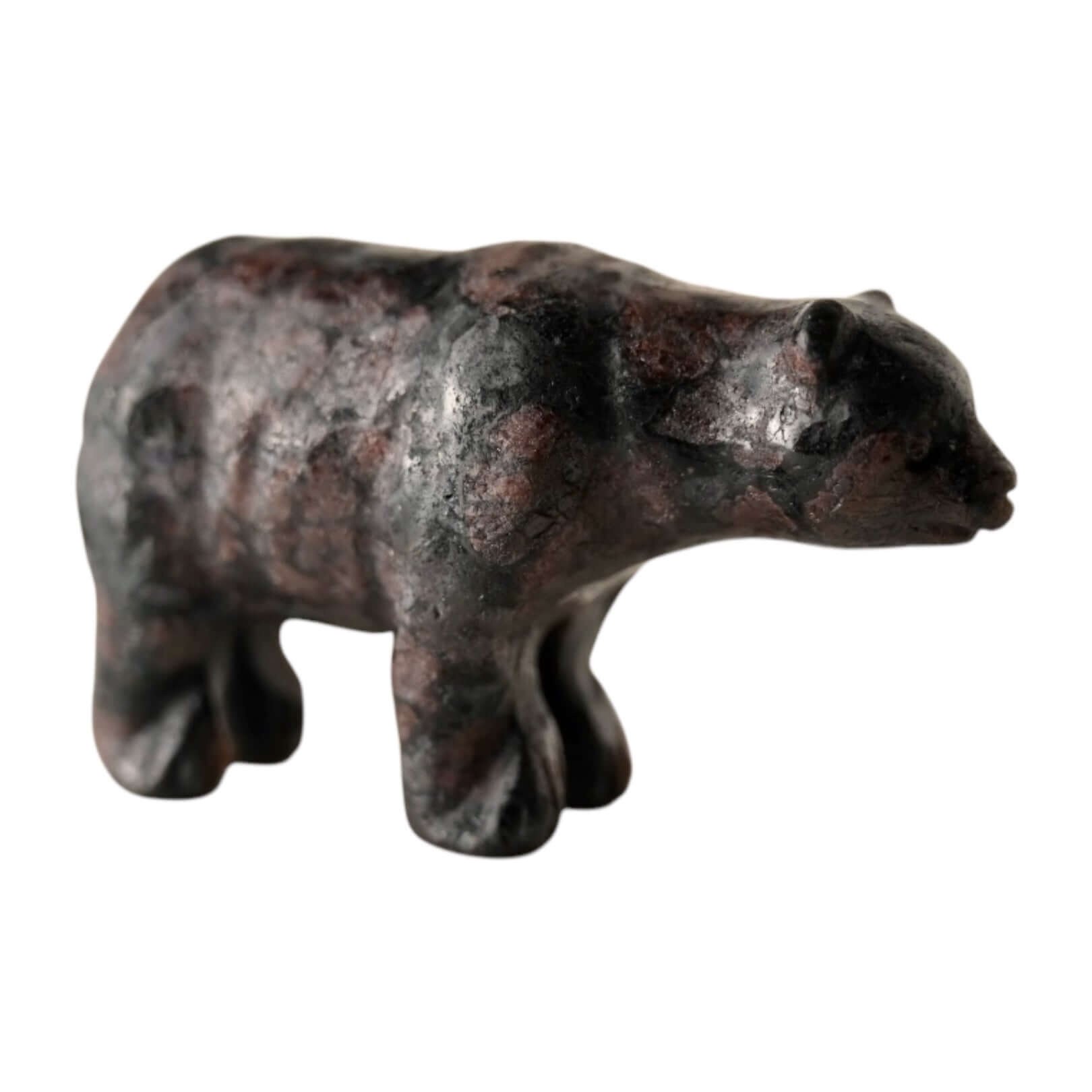 Granat Bär – Kleine Naturfigur in tiefem Rot für charmante Dekoration