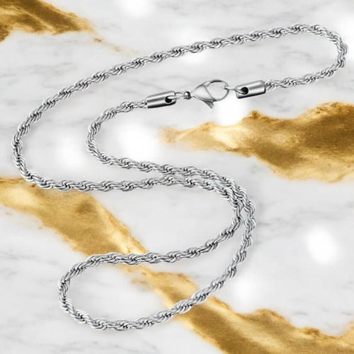 Silberne gedrehte Halskette – Ausdrucksstark und elegant