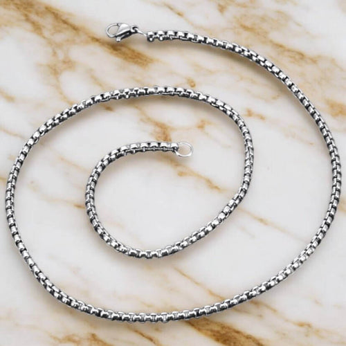 Modische silberne Halskette – Ausdrucksstark und klassisch