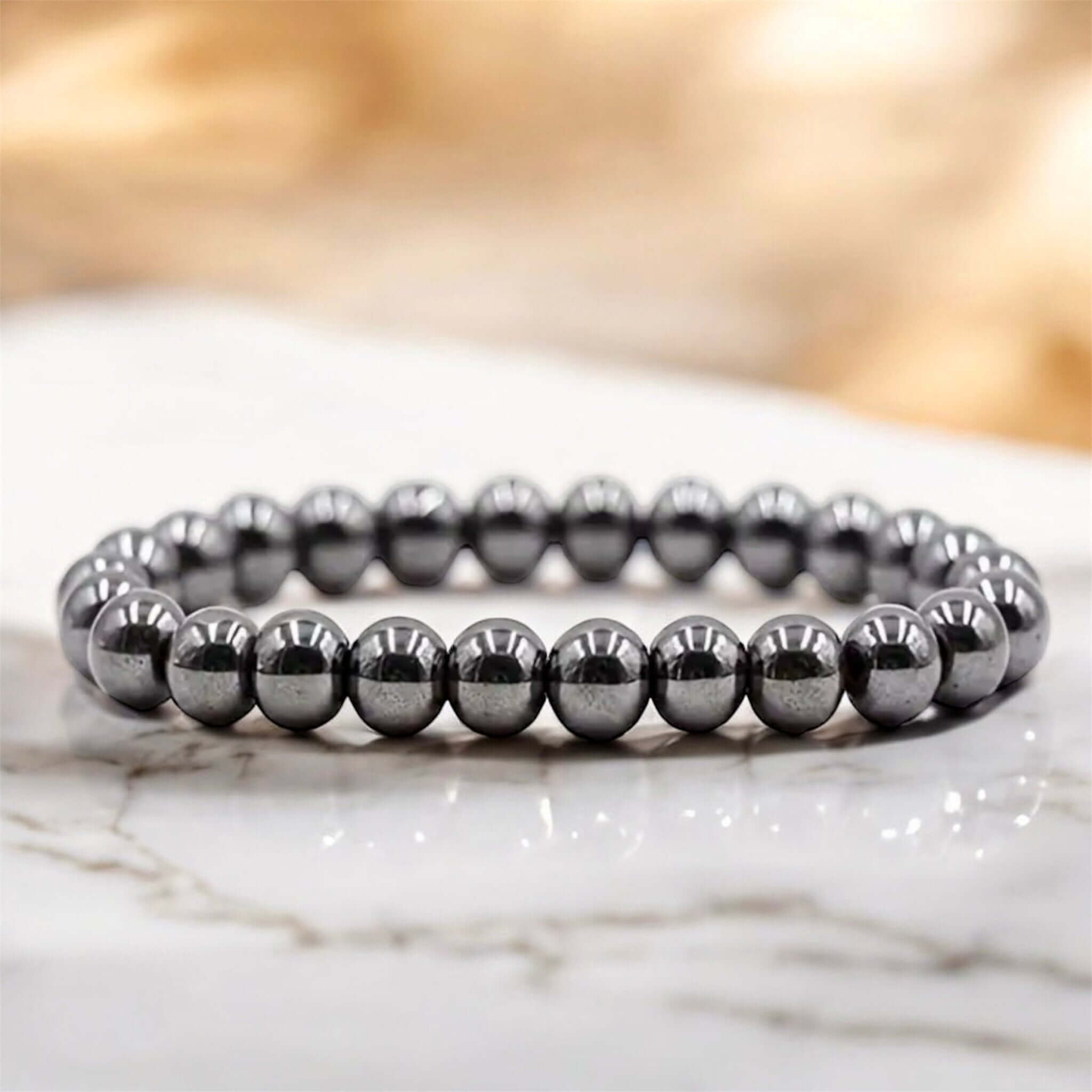 Hämatit Kugelarmband – Elegantes Schmuckstück mit metallischem Schimmer