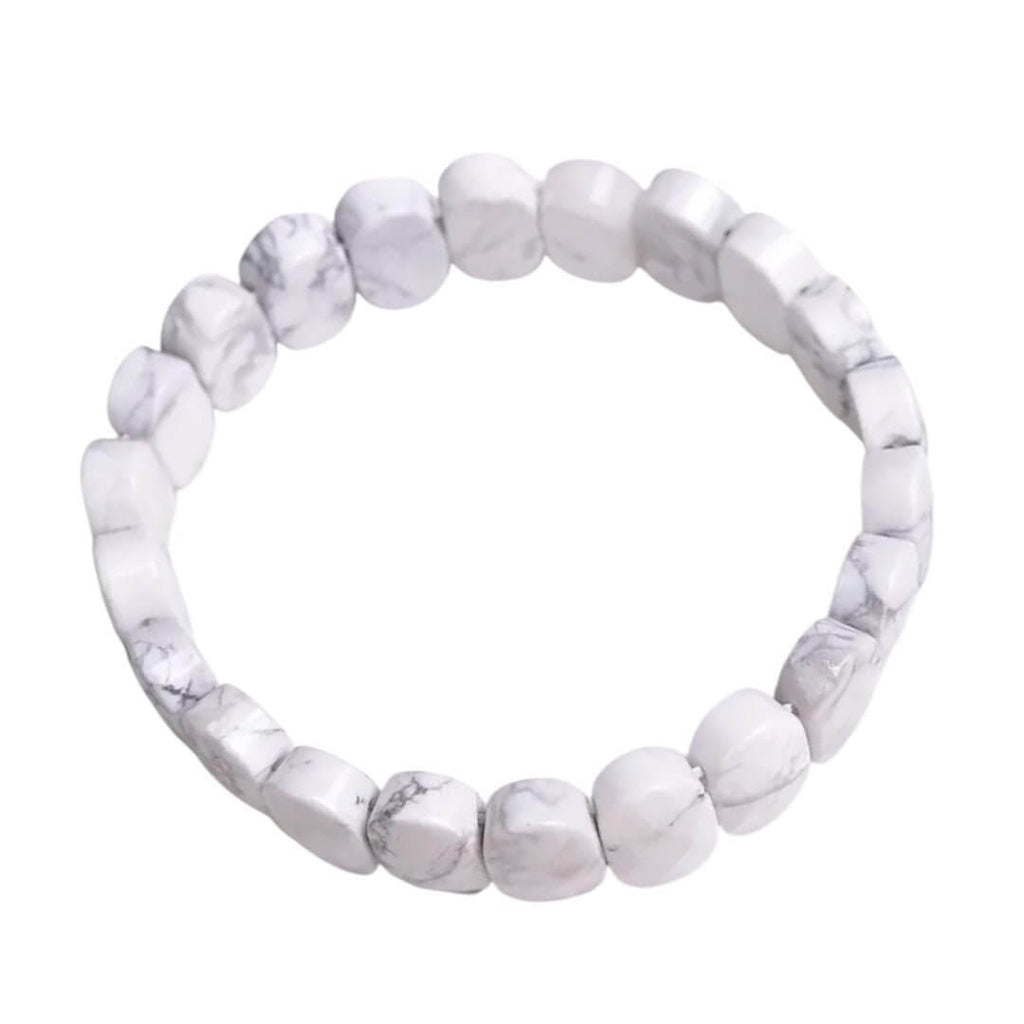 Howlit Facettenarmband – Ausdrucksstarkes Schmuckstück für Balance und mentale Stärke