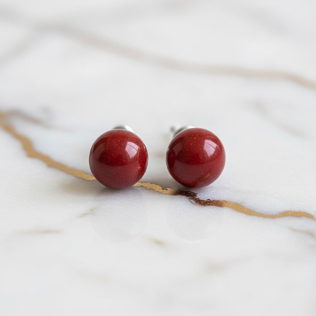 Ohrstecker mit roter Jaspis-Kugel - JETZT sichern CrystalScents