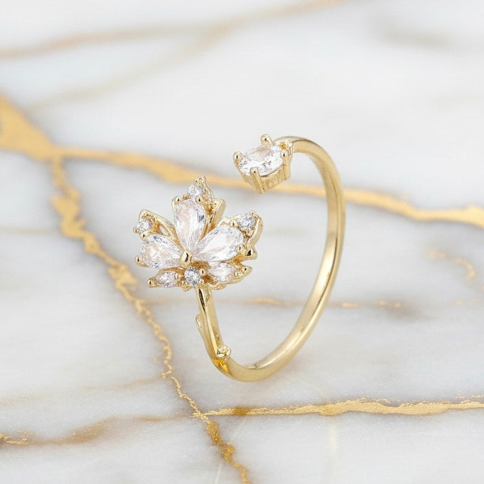 Ring offen mit weißem Ahornblatt CrystalScents