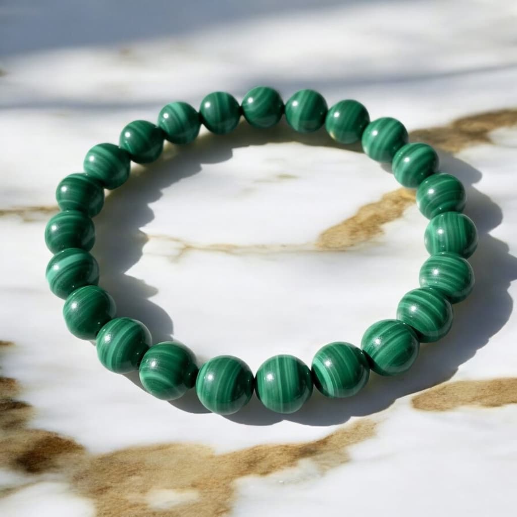 Malachit Kugelarmband – Eleganter Schimmer