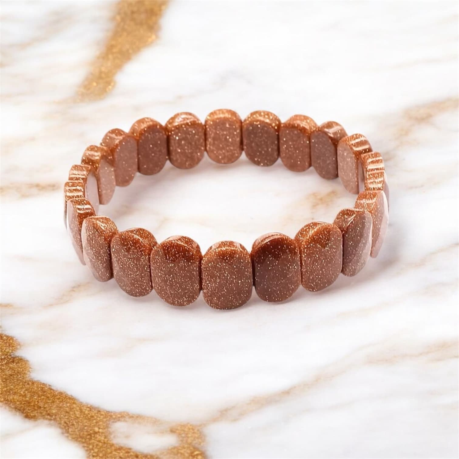 Goldfluss Armband – Facettiertes Funkeln