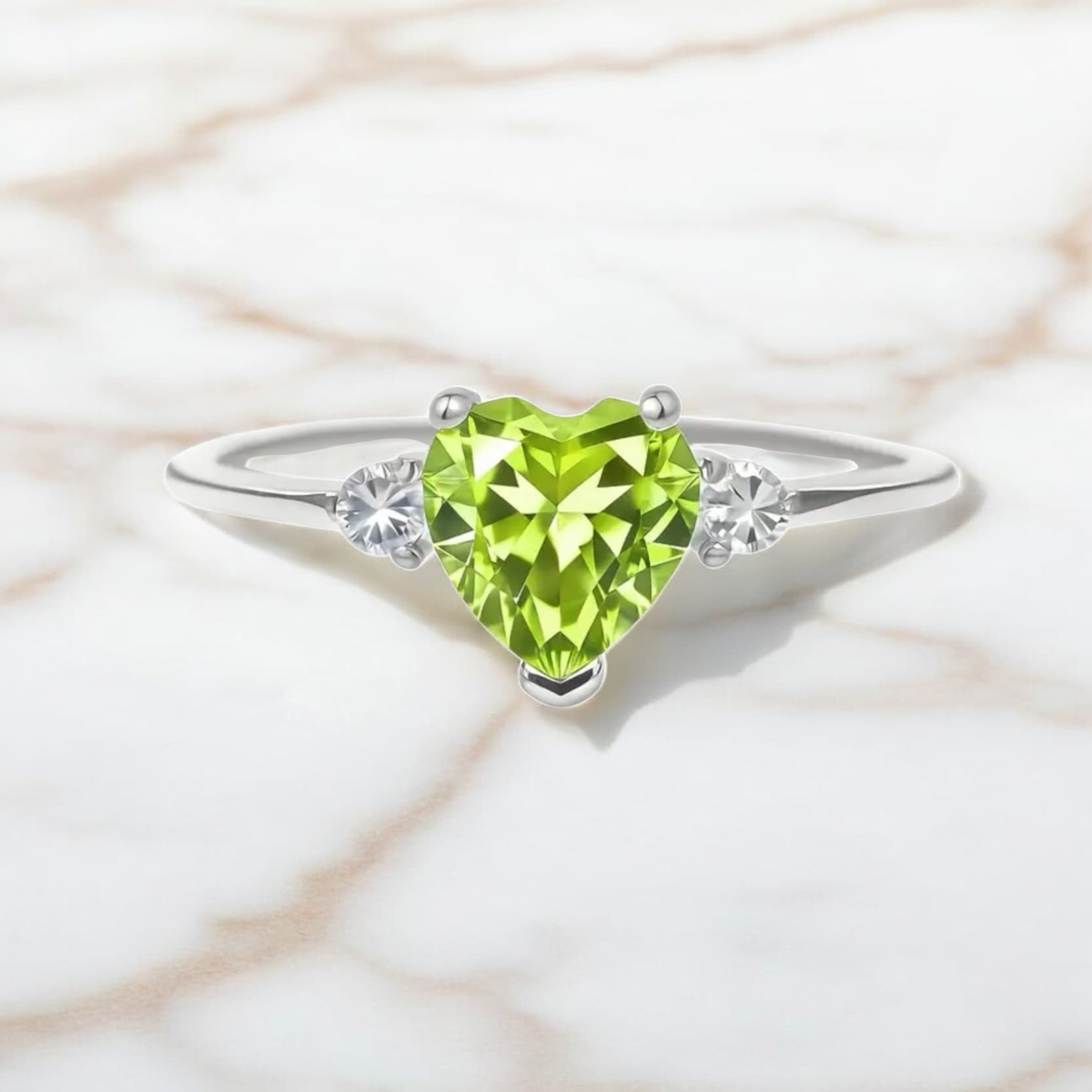 Peridot - Silber Ring mit Herz