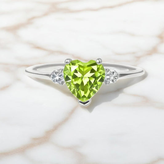 Peridot - Silber Ring mit Herz