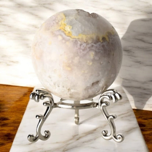 Eleganter Kugelhalter in Silber – für Edelsteine und Lieblingskugeln
