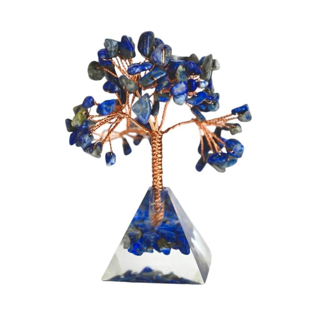 Lapislazuli Baum auf Kristallpyramide – Ausdrucksstarkes Edelsteinstück für Fokus und Ruhe