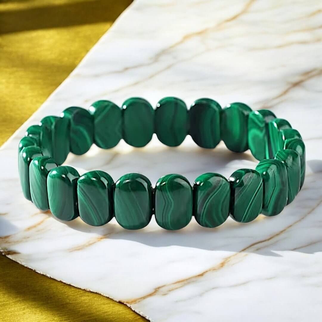 Malachit Armband - Ausdrucksstarkes Schmuckstück mit lebendiger Optik
