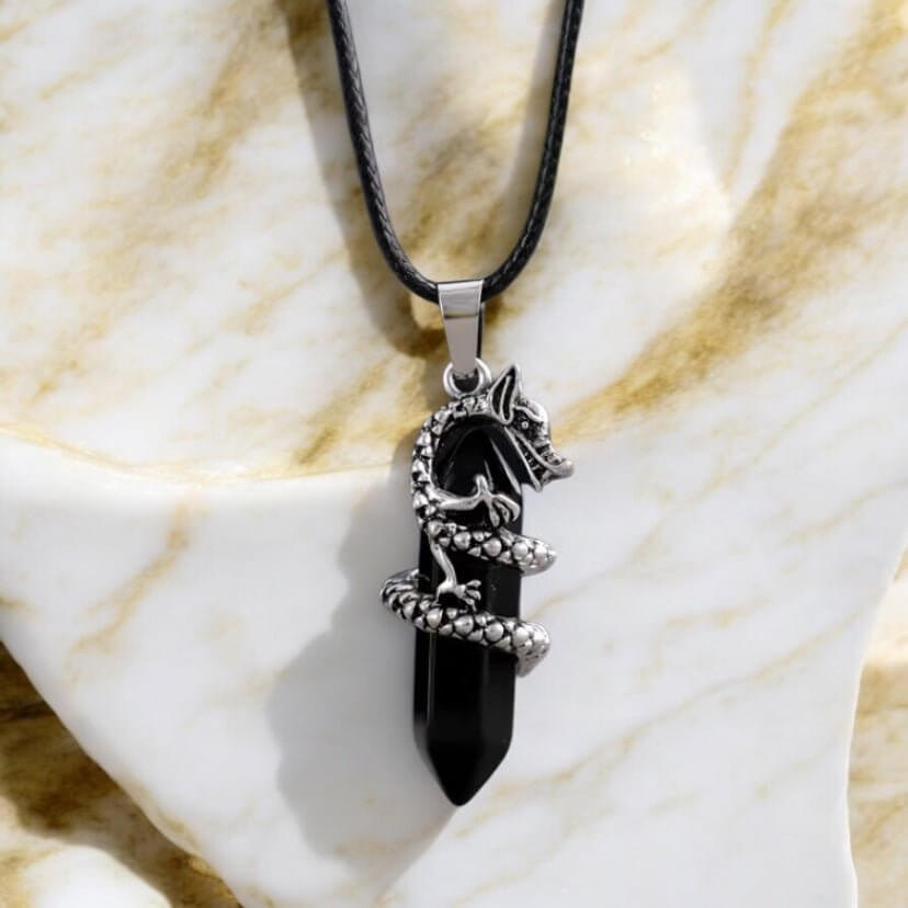 Schwarze Halskette mit Obsidian Doppelender, Drache – ausdrucksstarkes Naturkunstwerk für Stärke