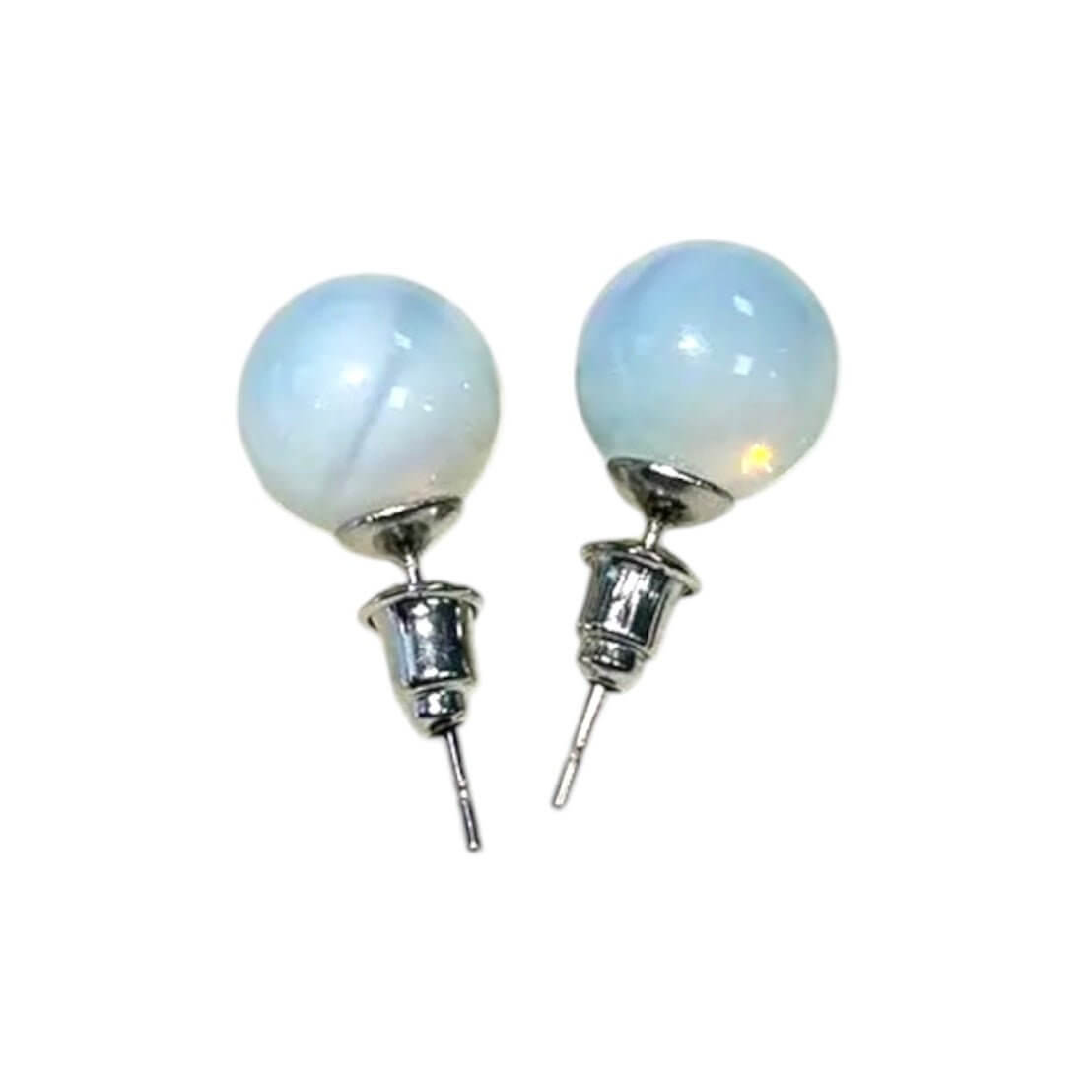 Ohrstecker mit Opalit-Kugel – dezenter Akzent für jeden Look