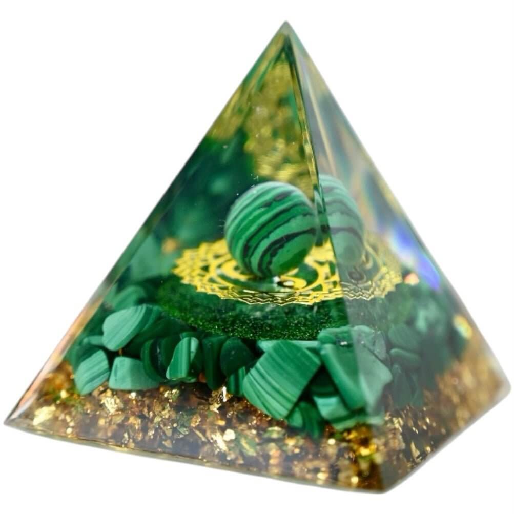 Orgonit Pyramide Malachit – Schutz & Inspiration